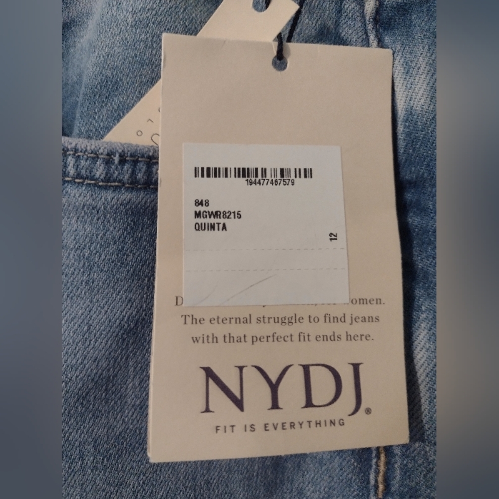NYDJ blue girlfriend jeans semi faded size 12 NWT - Picture 4 of 4